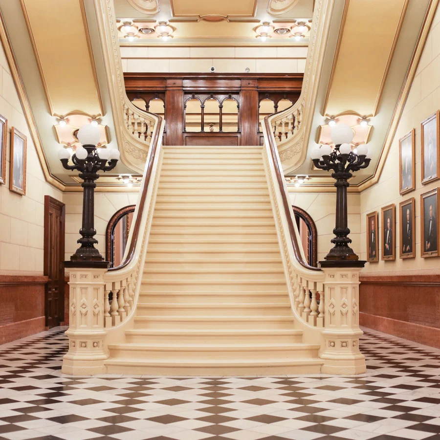 2V9A1873 Brightly lit Grand Staircase