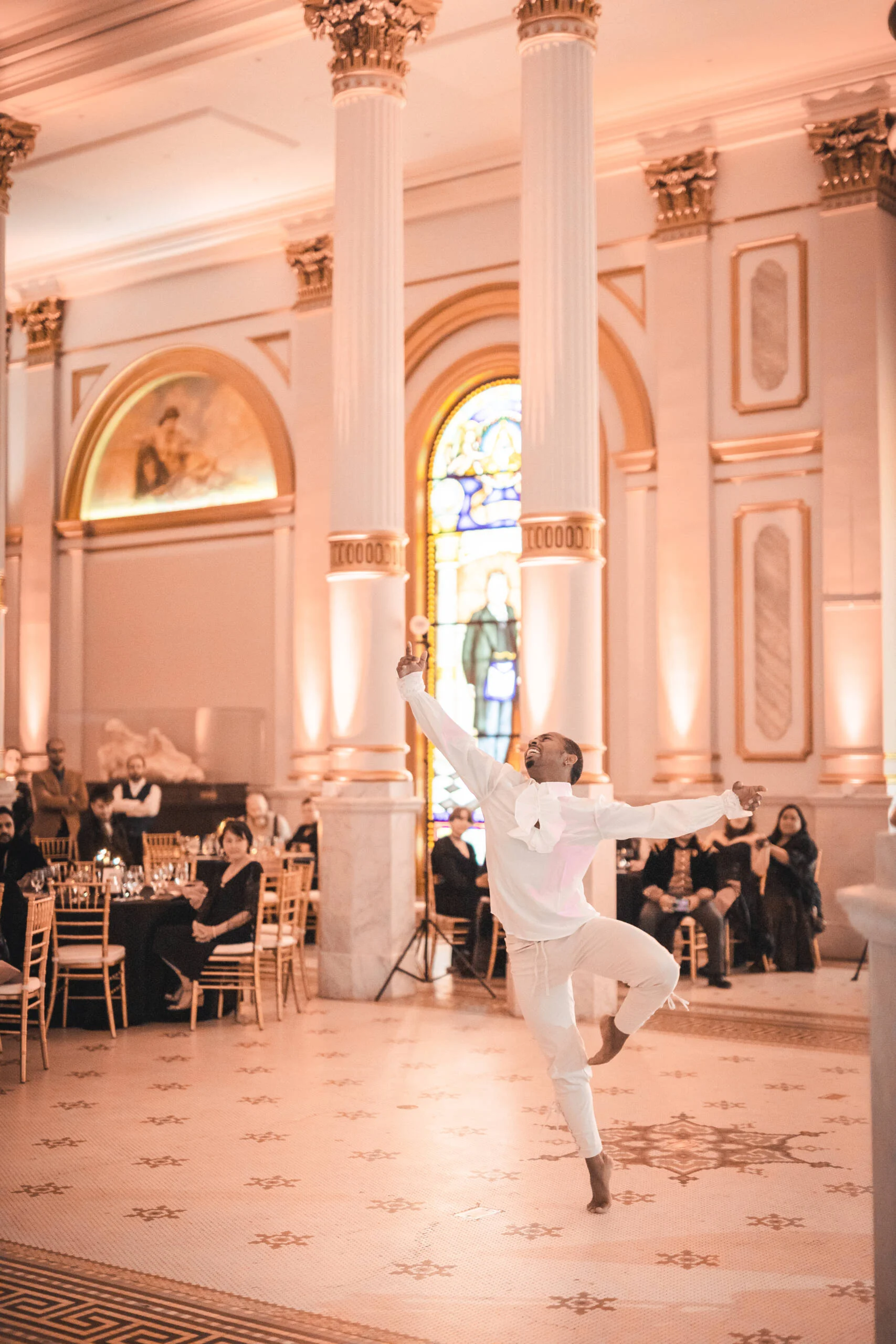 Immersive-experience1-scaled Man ballet dancing in all white